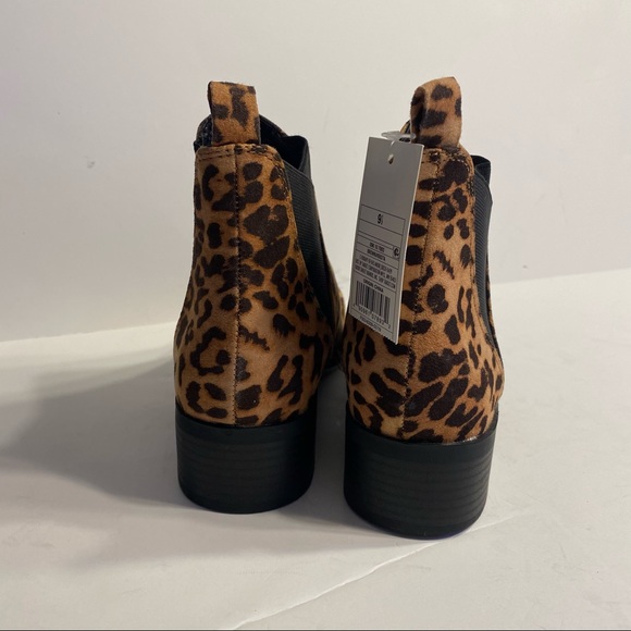 NWT Womens Cheetah Print Boots Booties Shoes Brown - Picture 6 of 7